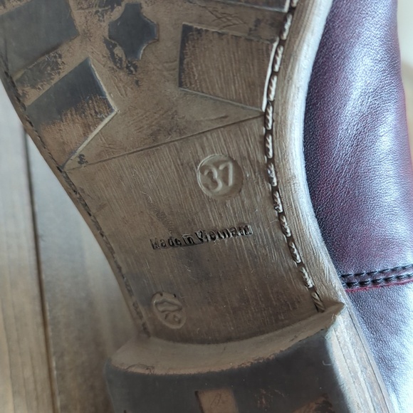 Remonte Women’s Red/Black Ruched Leather Chelsea Ankle Boots - Picture 6 of 7